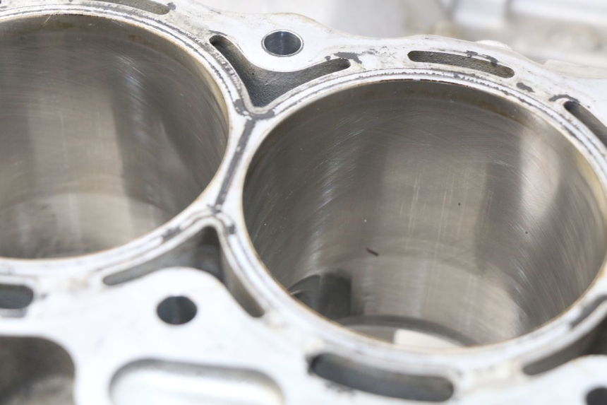 photo de CARTER BMW S RR ABS S1000RR 1000 (2009 - 2011) - Perfil de la pieza de repuesto