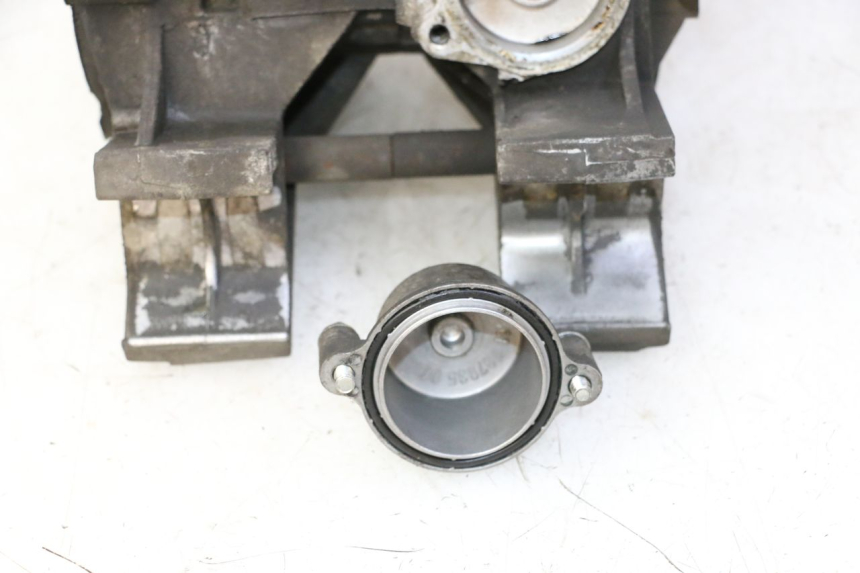 photo de CARTER PEUGEOT SATELIS 125 (2010 - 2012) - Inspección visual detallada