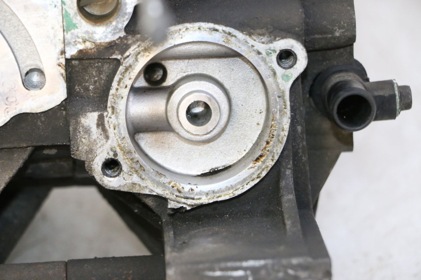 photo de CARTER PEUGEOT SATELIS 125 (2010 - 2012) - Enfoque en la estructura