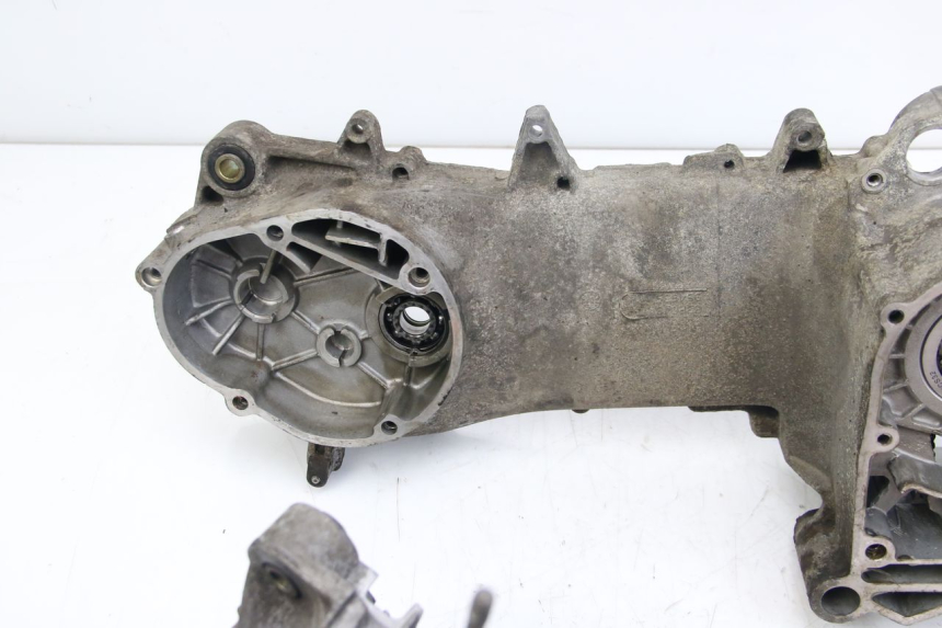 photo de CÁRTER DE MOTOR INFERIOR APRILIA SCARABEO 4T 50 (2009 - 2017) - Recambio usado revisado