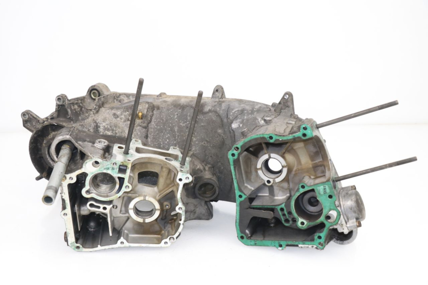 photo de CARTER APRILIA SCARABEO GT 125 (1999 - 2007) - Detalle de la pieza