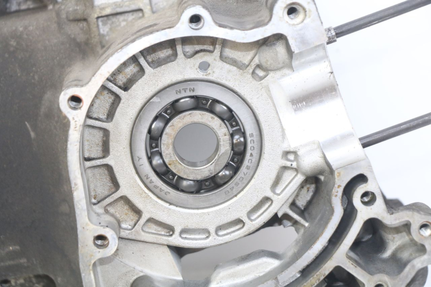 photo de CÁRTER DE MOTOR INFERIOR APRILIA SCARABEO 100 (2003 - 2012) - Ángulo de visión alternativo