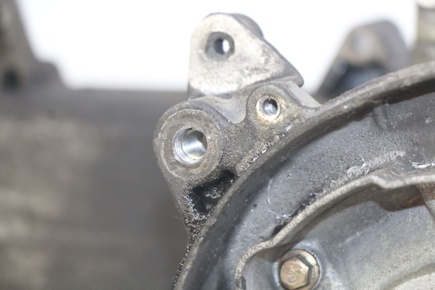 photo de CÁRTER DE MOTOR INFERIOR APRILIA SCARABEO 100 (2003 - 2012) - Otra perspectiva