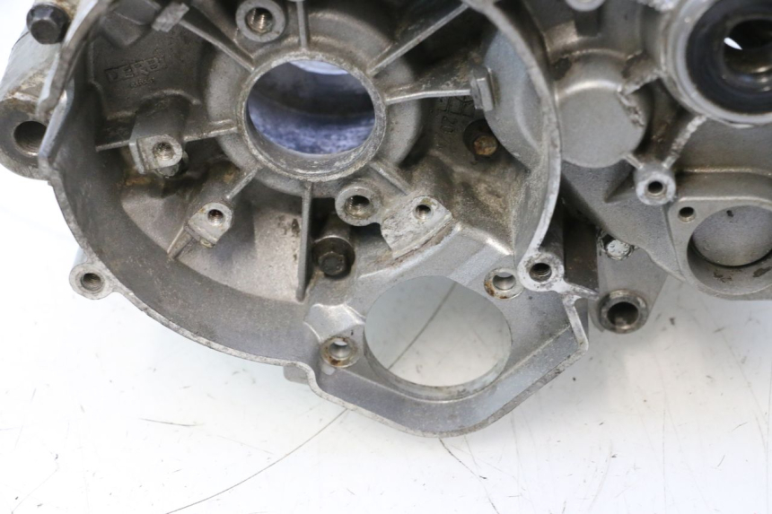 photo de CARTER DERBI SENDA 50 (2003 - 2005) - Enfoque en la estructura