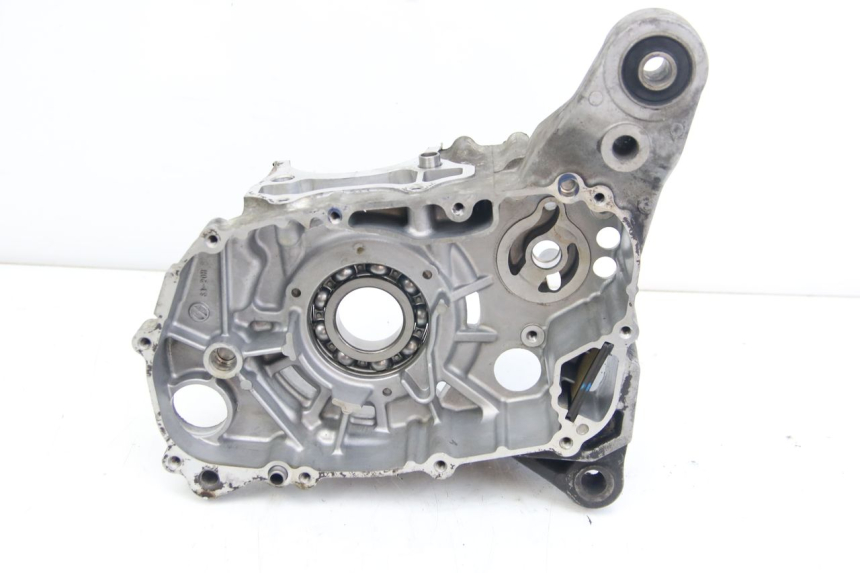 photo de CÁRTER DE MOTOR INFERIOR SUZUKI SIXTEEN 125 (2008 - 2010) - Zoom calidad de ocasión