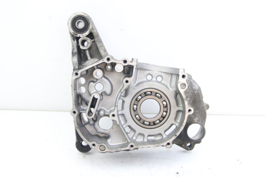 photo de CÁRTER DE MOTOR INFERIOR SUZUKI SIXTEEN 125 (2008 - 2010) - Perfil de la pieza de repuesto