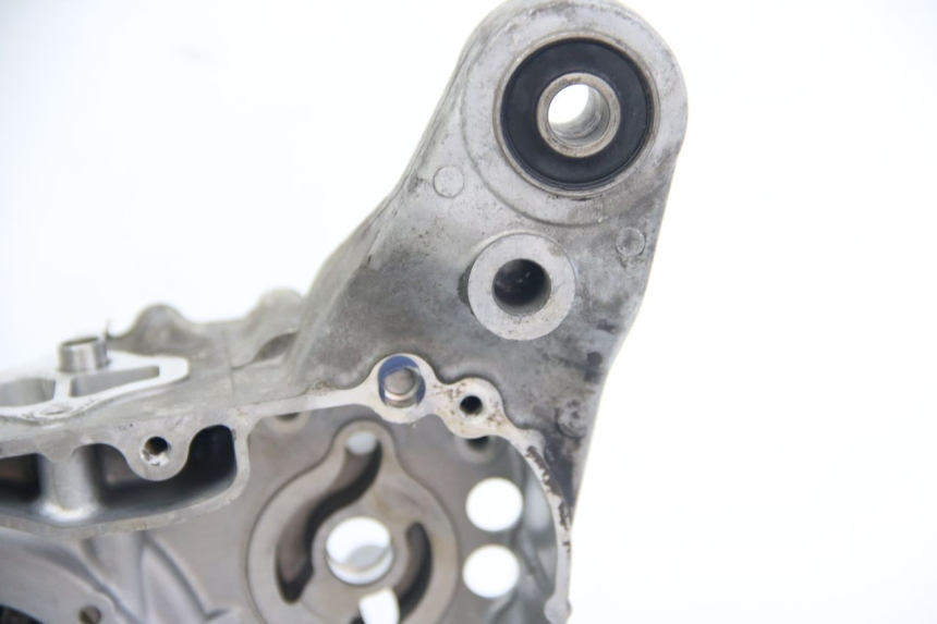 photo de CÁRTER DE MOTOR INFERIOR SUZUKI SIXTEEN 125 (2008 - 2010) - Vista general del producto