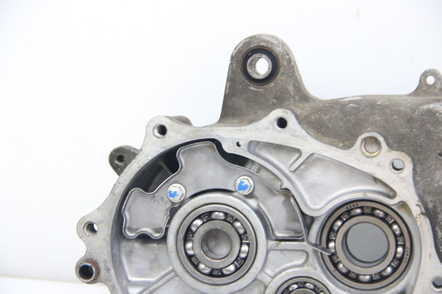 photo de CÁRTER DE MOTOR INFERIOR SUZUKI SIXTEEN 125 (2008 - 2010) - Marcados y referencias originales