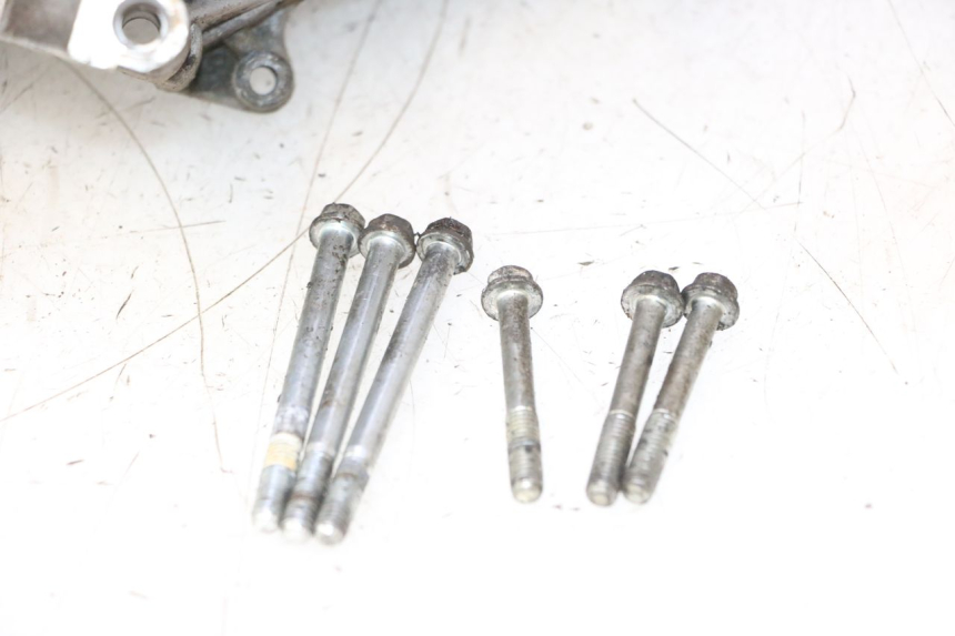 photo de CÁRTER DE MOTOR INFERIOR PEUGEOT SPEEDFIGHT LC 50 (1996 - 2002) - Inspección visual detallada