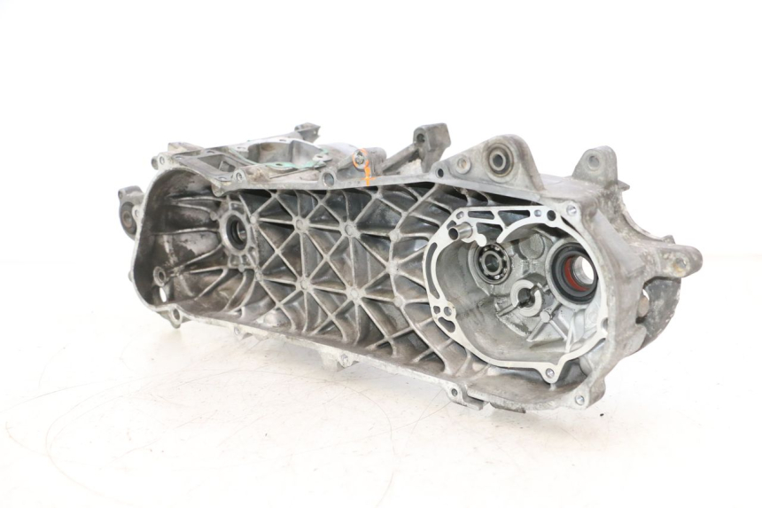 photo de CÁRTER DE MOTOR INFERIOR PEUGEOT SPEEDFIGHT LC 50 (1996 - 2002) - Características distintivas