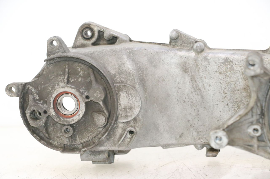 photo de CÁRTER DE MOTOR INFERIOR PEUGEOT SPEEDFIGHT LC 50 (1996 - 2002) - Detalles de los puntos de fijación