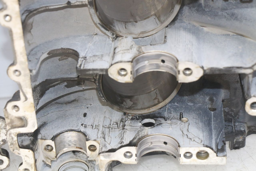 photo de CÁRTER DE MOTOR INFERIOR TRIUMPH SPRINT ST 955 (1999 - 2001) - Recambio usado revisado