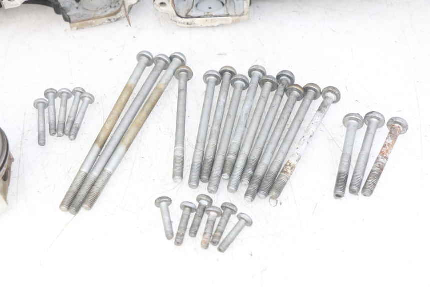 photo de CÁRTER DE MOTOR INFERIOR TRIUMPH SPRINT ST 955 (1999 - 2001) - Zoom calidad de ocasión