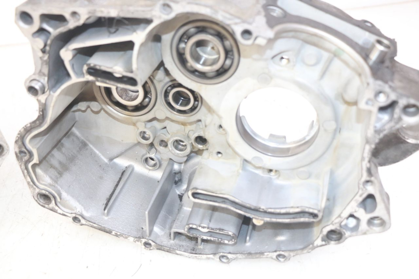 photo de CÁRTER DE MOTOR YAMAHA SR 125 (1982 - 2003) - Zoom sobre los componentes