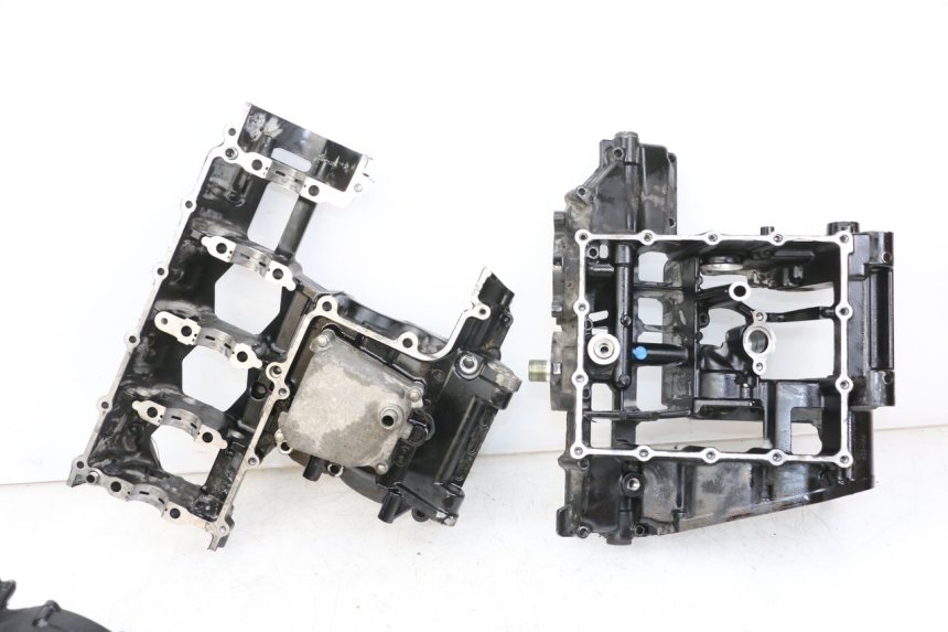 photo de CARTER SUZUKI GSR 750 (2011 - 2017) - Primer plano técnico