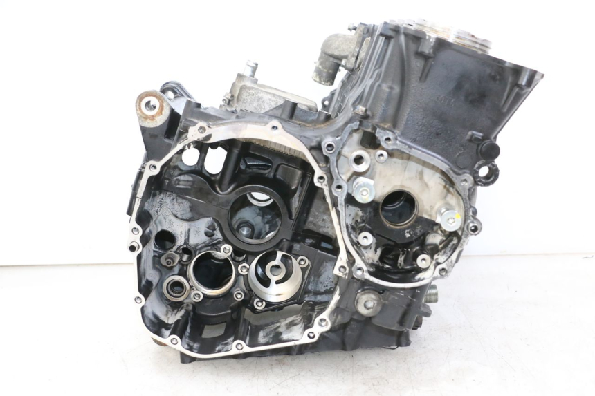 photo de CARTER SUZUKI GSR 750 (2011 - 2017) - Primer plano técnico
