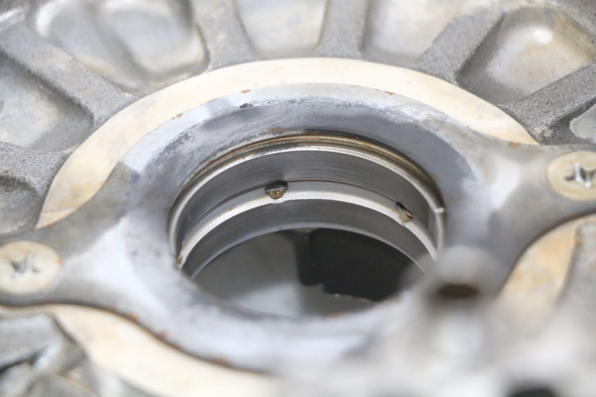 photo de CÁRTER DE MOTOR INFERIOR SUZUKI SV N 650 (1999 - 2002) - Foto de producto adicional