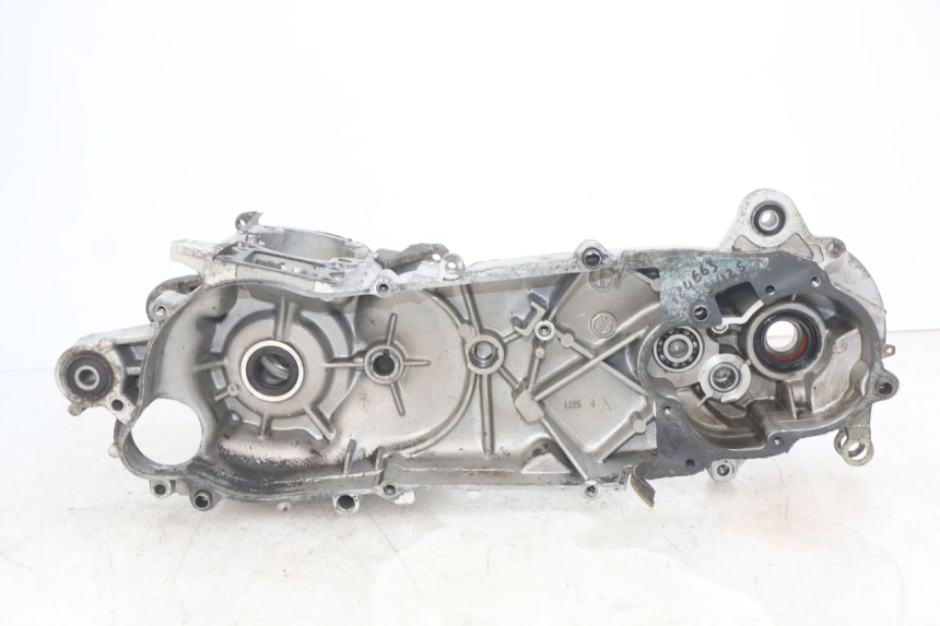 photo de CÁRTER DE MOTOR INFERIOR PEUGEOT SV 125 (1991 - 1994) - Marcados y referencias originales