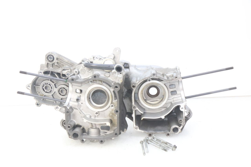 photo de CÁRTER DE MOTOR INFERIOR APRILIA SXR 50 (2021 - 2023) - Zoom sobre los componentes