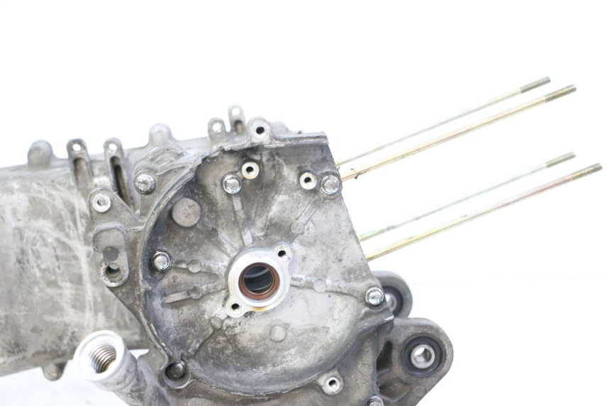 photo de CÁRTER DE MOTOR INFERIOR SYM ORBIT III 3 4T 50 (2018 - 2021) - Características distintivas