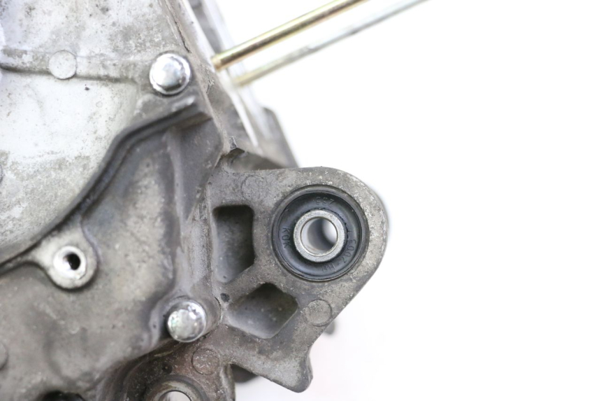 photo de CÁRTER DE MOTOR INFERIOR SYM ORBIT III 3 4T 50 (2018 - 2021) - Zoom estado de uso