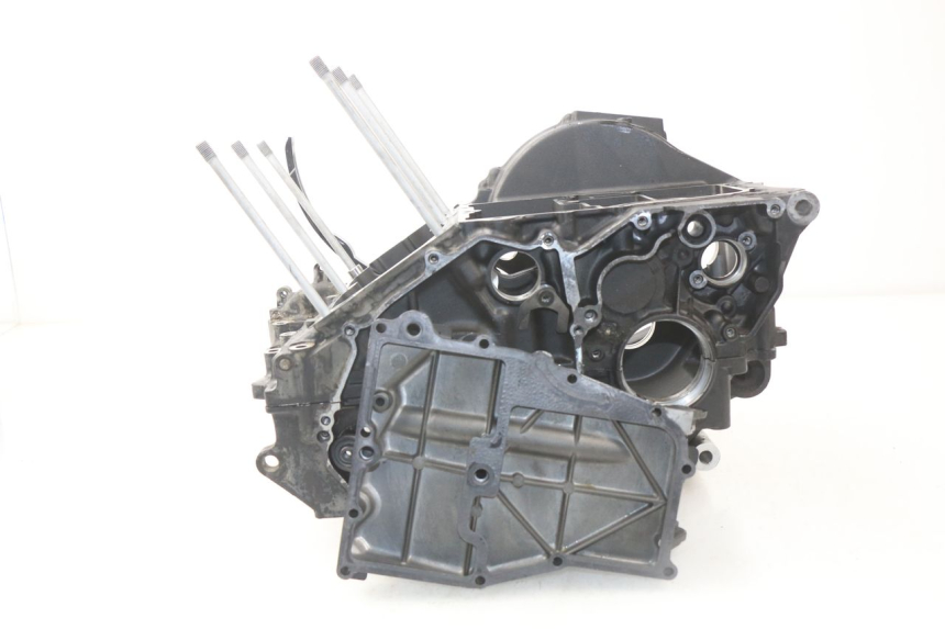 photo de CARTER YAMAHA TDM ABS 900 (2002 - 2014) - Detalles de los puntos de fijación