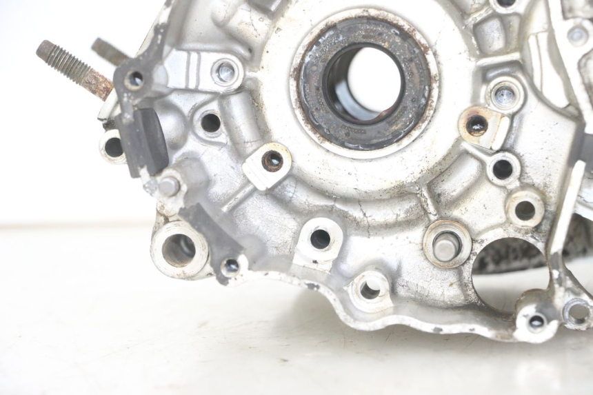 photo de CÁRTER DE MOTOR INFERIOR YAMAHA TDR DELTABOX 125 (1997 - 2003) - Marcados y referencias originales
