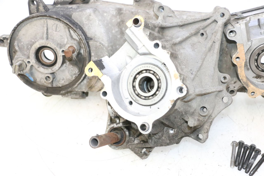 photo de CARTER PEUGEOT TREKKER 50 (1995 - 2004) - Enfoque en la estructura