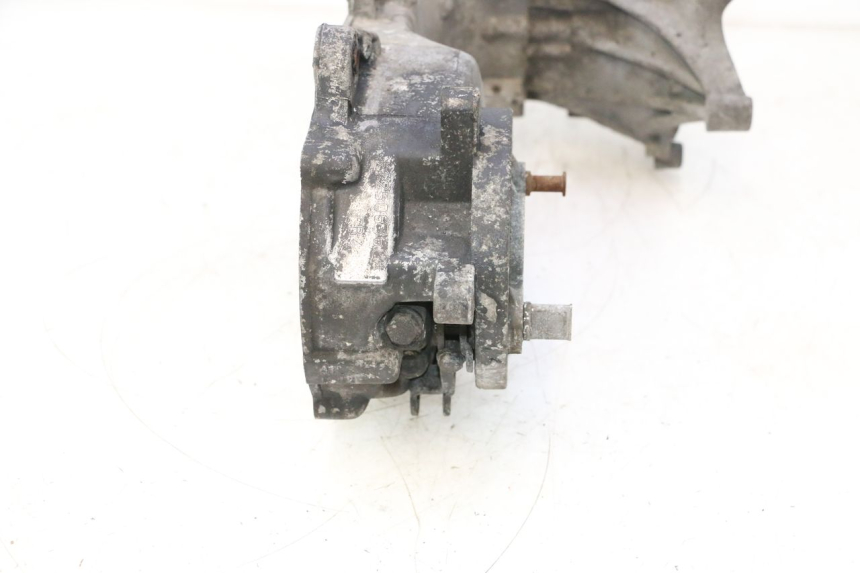 photo de CARTER PEUGEOT TREKKER 50 (1995 - 2004) - Detalles de los puntos de fijación