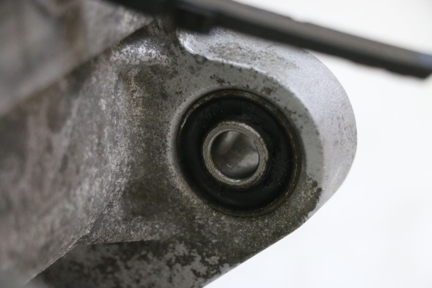 photo de CÁRTER DE MOTOR INFERIOR PEUGEOT TWEET 4T 50 (2018 - 2022) - Primer plano técnico