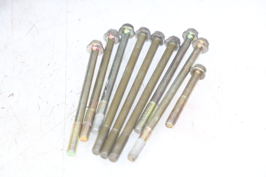 photo de CÁRTER DE MOTOR INFERIOR PEUGEOT V-CLIC VCLIC 50 (2007 - 2013) - Zoom estado de uso