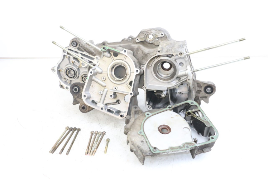 photo de CÁRTER DE MOTOR INFERIOR PEUGEOT V-CLIC VCLIC 50 (2007 - 2013) - Detalle de la pieza