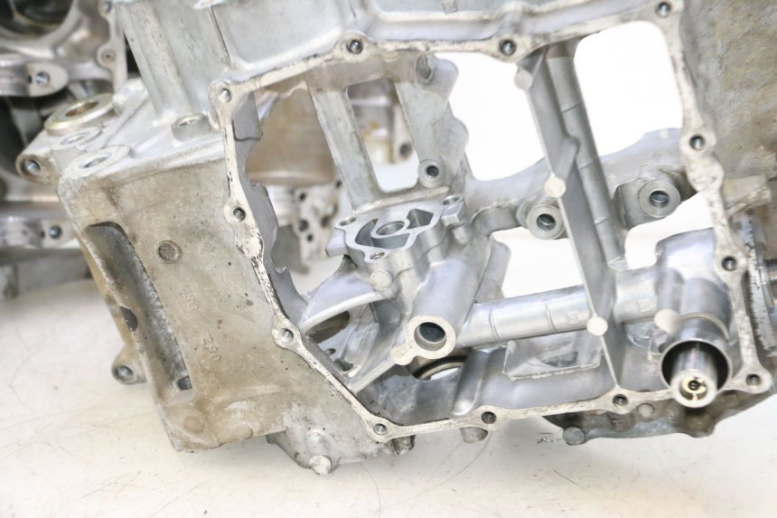 photo de CARTER HONDA VFR FI RC46 800 (1998 - 2001) - Estado de la superficie y material