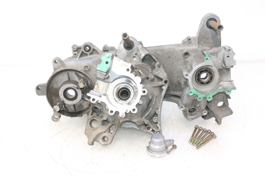 photo de CÁRTER DE MOTOR INFERIOR PEUGEOT VIVACITY NEW 2T 50 (2008 - 2017) - Detalle de la pieza