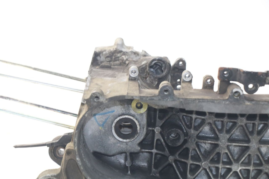 photo de CARTER PEUGEOT VIVACITY NEW 4T 50 (2008 - 2017) - Recambio usado revisado