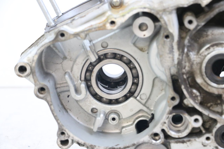 photo de Cárter inferior del motor DAELIM VL DAYSTAR 125 (2000 - 2011) - Recambio usado revisado