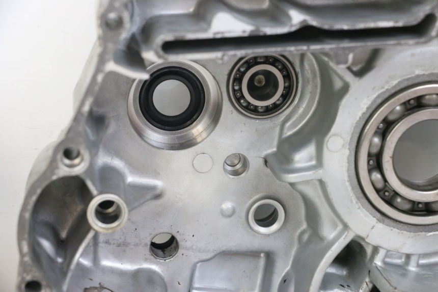 photo de Cárter inferior del motor DAELIM VL DAYSTAR 125 (2000 - 2011) - Marcados y referencias originales