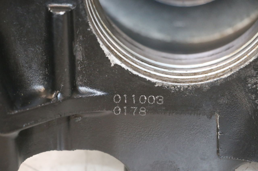 photo de CARTER YAMAHA WAVE RUNNER GP R 1200 (2000 - 2003) - Zoom estado de uso