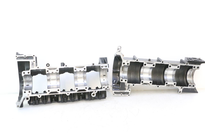photo de CARTER YAMAHA WAVE RUNNER GP R 1200 (2000 - 2003) - Características distintivas