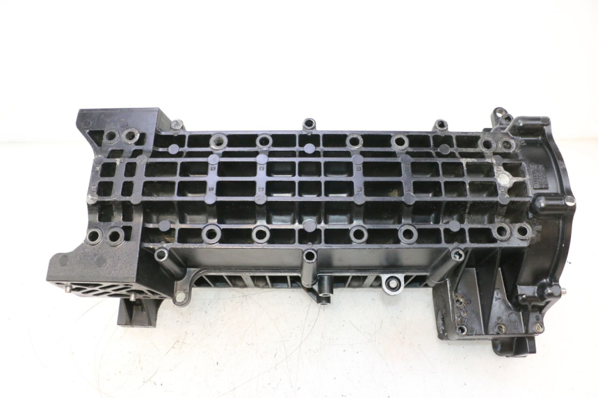 photo de CARTER YAMAHA WAVE RUNNER GP R 1200 (2000 - 2003) - Estado de la superficie y material