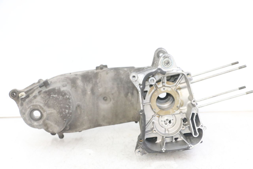 photo de CÁRTER DE MOTOR INFERIOR YAMAHA XMAX X-MAX 125 (2006 - 2009) - Otra vista del artículo