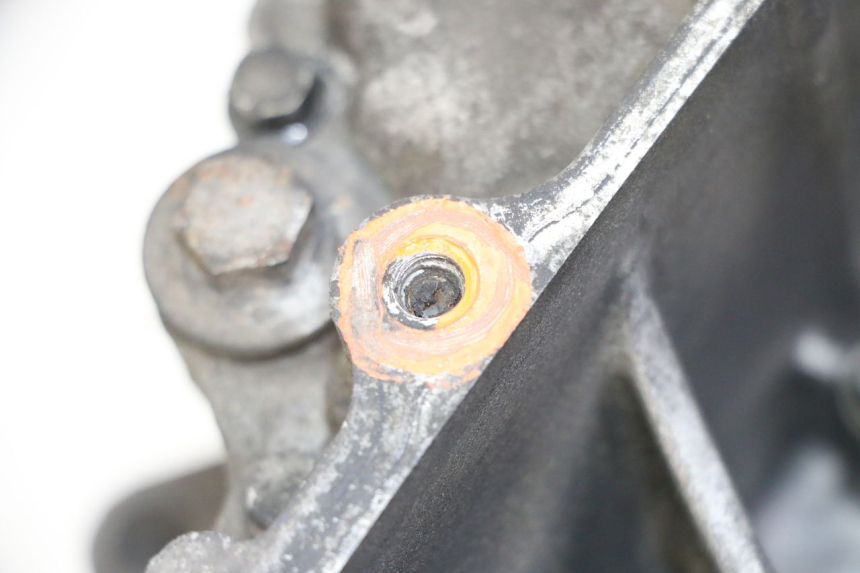 photo de CÁRTER DE MOTOR INFERIOR YAMAHA XMAX X-MAX 125 (2006 - 2009) - Otra perspectiva