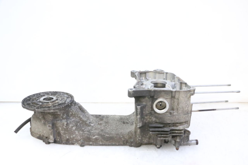 photo de CÁRTER DE MOTOR INFERIOR YAMAHA X-MAX XMAX 250 (2006 - 2009) - Otra perspectiva