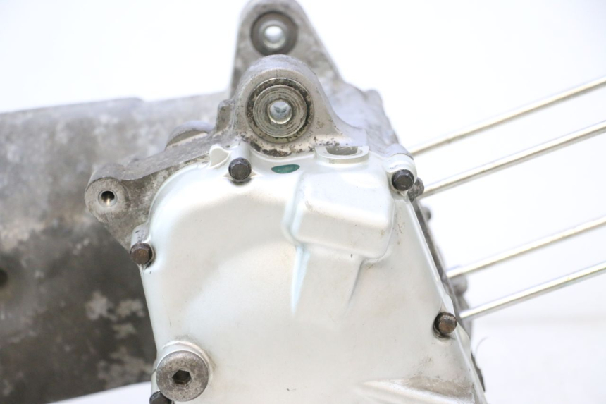 photo de CÁRTER DE MOTOR INFERIOR YAMAHA XMAX X-MAX 125 (2006 - 2009) - Vista general del producto