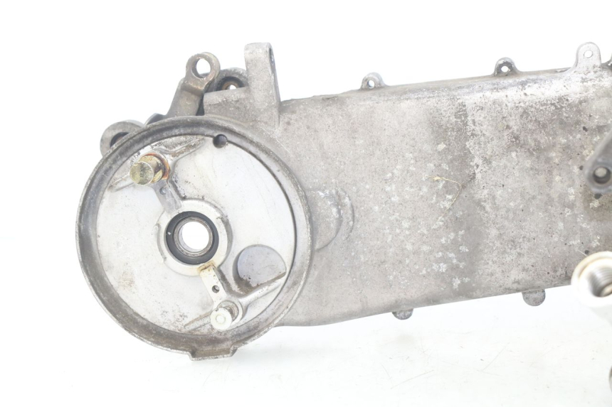 photo de CÁRTER DE MOTOR INFERIOR YAMASAKI YM T 125 (2015 - 2020) - Marcados y referencias originales