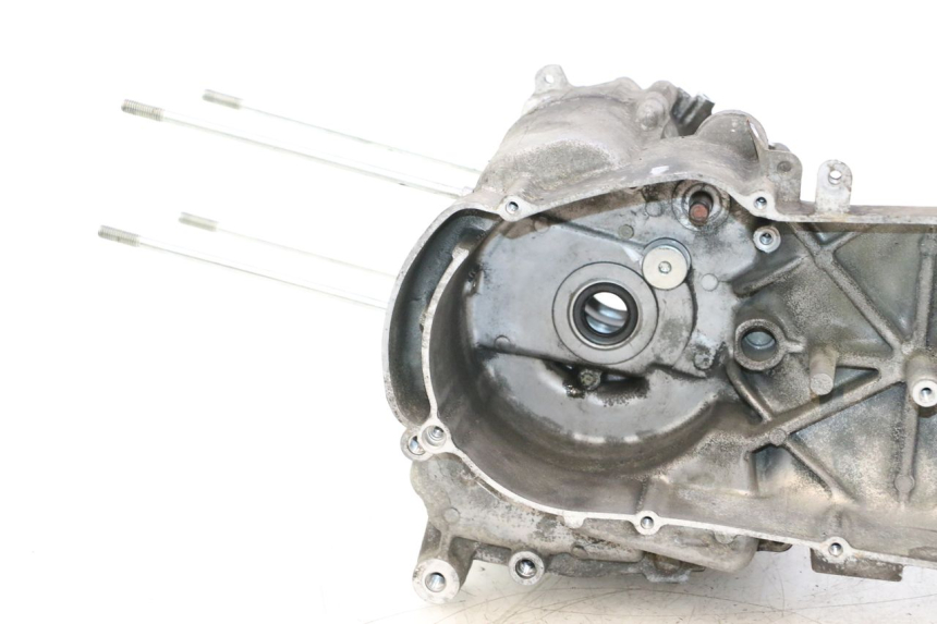 photo de CARTER YAMAHA YP MAJESTY 125 (1998 - 2001) - Detalles de los puntos de fijación