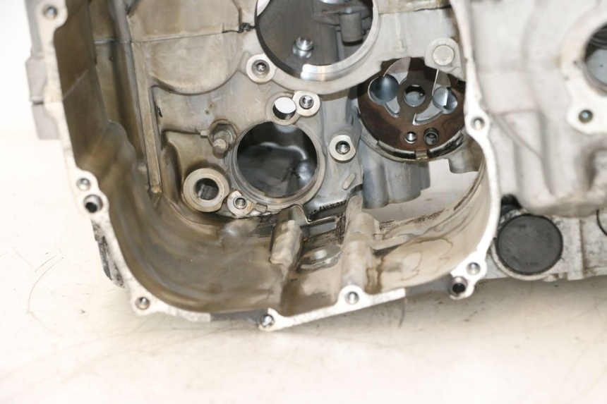 photo de CARTER YAMAHA YZF R GENESIS 750 (1993 - 1998) - Características distintivas
