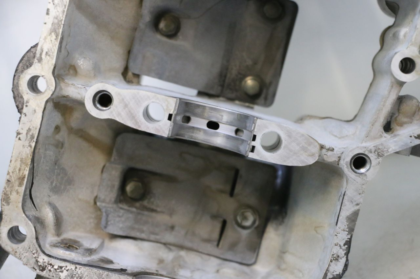 photo de CARTER YAMAHA YZF R GENESIS 750 (1993 - 1998) - Detalles de los puntos de fijación