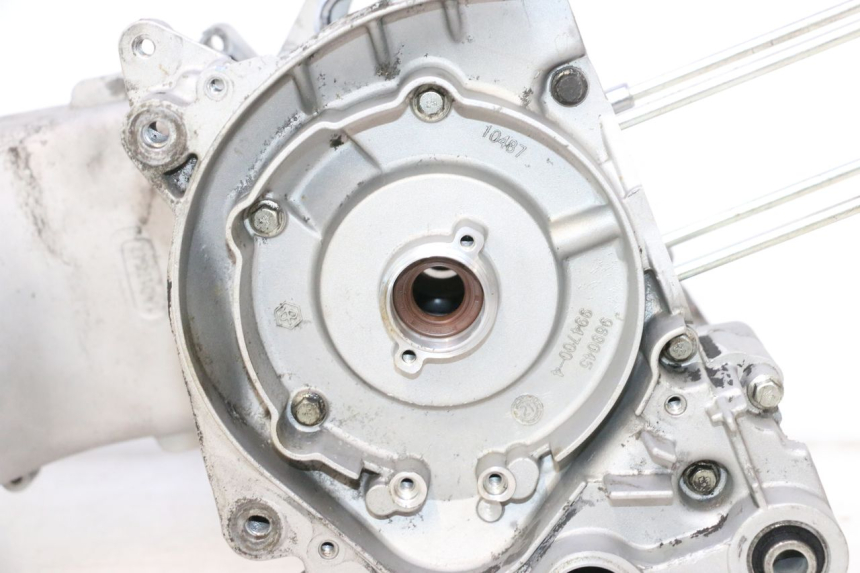 photo de CARTER PIAGGIO ZIP IGET 4T 50 (2021 - 2023) - Inspección visual detallada