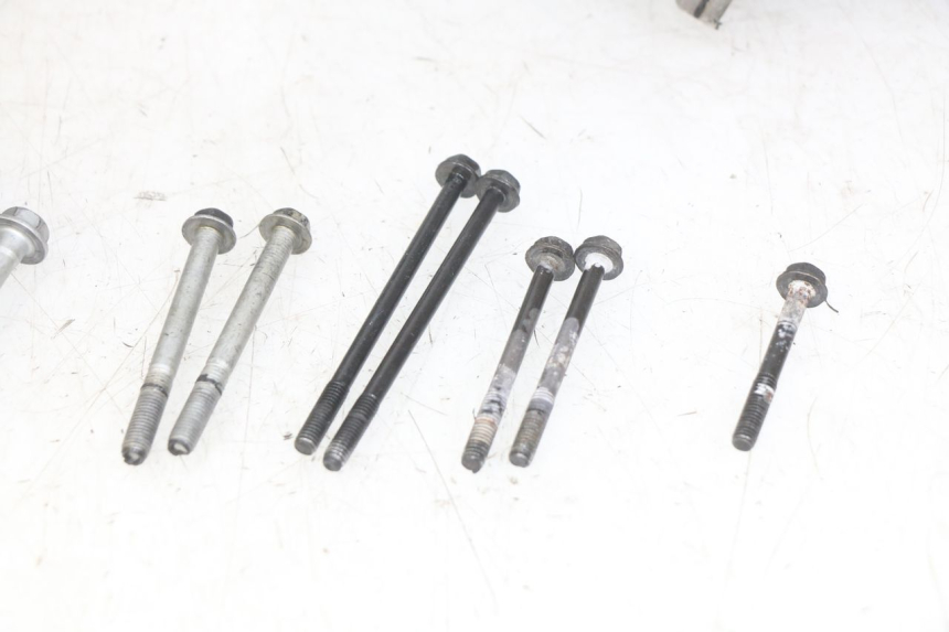 photo de CÁRTER DE MOTOR INFERIOR KAWASAKI ZX-6R ZX6R 600 (1995 - 1997) - Vista principal